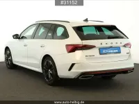 Gebraucht Skoda Octavia RS 245 PS (180 kW) 2023 Moonweiss metallic Kombi