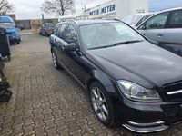 Gebraucht Mercedes C220 170 PS (125 kW) 2014 Schwarz Kombi