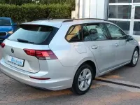 Gebraucht VW Golf VIII Life 110 PS (80 kW) 2023 Silber Limousine