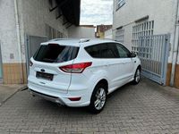 Gebraucht Ford Kuga Individual 179 PS (131 kW) 2016 Weiß SUV