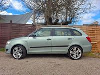 Gebraucht Skoda Fabia 86 PS (63 kW) 2013 Grün Limousine