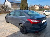 Gebraucht Ford Focus Titanium 150 PS (110 kW) 2011 Grau Limousine