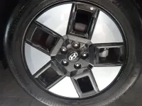 Gebraucht Hyundai Santa Fe Intro Edition 215 PS (158 kW) 2025 Abyss black / mic SUV