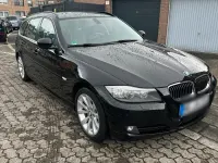 Gebraucht BMW 325 204 PS (150 kW) 2011 Schwarz Kombi