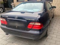 gebraucht Mercedes CLK200 