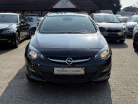 Gebraucht Opel Astra Edition 110 PS (80 kW) 2014 Karbonschw graphitschw midnigh Kombi