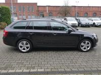 gebraucht Skoda Octavia Combi 1.5 TSI Style Aut. LED Navi Kamera