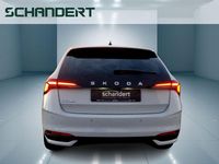 Neu Skoda Scala Selection 150 PS (110 kW) 2025 Moonweiss metallic Kleinwagen