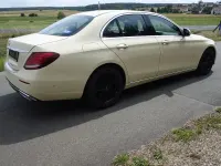 Gebraucht Mercedes E200 150 PS (110 kW) 2019 Gelb Limousine