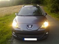 Gebraucht Peugeot 207 125 PS (91 kW) 2011 Grau metallic Kombi