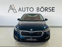 Gebraucht Skoda Octavia 204 PS (150 kW) 2022 Lavablau metallic Limousine