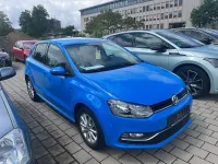 Gebraucht VW Polo LOUNGE 90 PS (66 kW) 2016 Blau Limousine