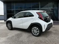 Gebraucht Toyota Aygo X X-play 72 PS (52 kW) 2023 Weiß SUV