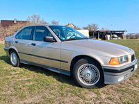Gebraucht BMW 316 101 PS (74 kW) 1992 Beige Limousine