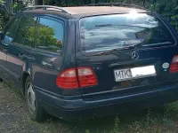 Gebraucht Mercedes E200 Classic 136 PS (100 kW) 1997 Blau Kombi