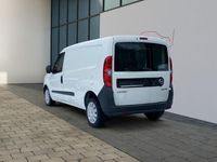 Usata Opel Combo 105 CV (77 kW) 2012 Bianco Monovolume