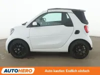 Gebraucht Smart ForTwo Cabrio Basis 90 PS (66 kW) 2019 Weiß Cabrio