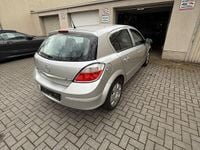 Gebraucht Opel Astra 125 PS (91 kW) 2004 Grau Limousine