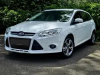 Gebraucht Ford Focus 100 PS (73 kW) 2014 Weiß Kombi