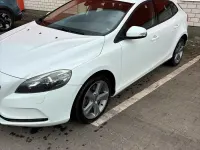 Gebraucht Volvo V40 150 PS (110 kW) 2013 Weiß Limousine