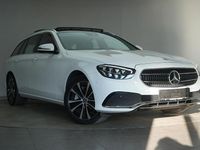 Gebraucht Mercedes E300 194 PS (142 kW) 2022 Weiß Limousine