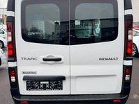 Gebraucht Renault Trafic Komfort 120 PS (88 kW) 2011 Silber Van / Kleinbus