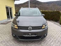 Second-hand VW Touran 105 CP (77 kW) 2015 Gri Monovolum