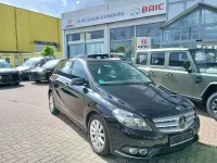 Gebraucht Mercedes B180 109 PS (80 kW) 2013 Schwarz Kleinwagen