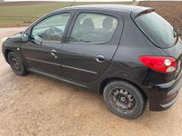 Gebraucht Peugeot 206+ 75 PS (55 kW) 2010 Schwarz Kleinwagen