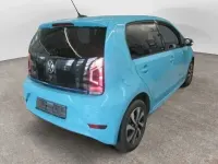 Gebraucht VW e-up! Active 61 kW (83 PS) 2021 Blau Kleinwagen