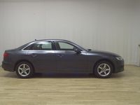 Gebraucht Audi A4 Basis 136 PS (100 kW) 2020 Grau Limousine