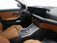 Gebraucht BMW 330e Comfort Edition 292 PS (214 kW) 2024 Braun Kombi