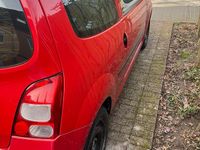 Gebraucht Renault Twingo 75 PS (55 kW) 2011 Rot Kleinwagen