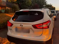 Gebraucht Nissan Qashqai 163 PS (119 kW) 2017 Weiß SUV