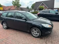 Brugt Ford Focus 101 HK (74 kW) 2010 Sort Stationcar