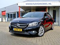 Gebraucht Mercedes A180 122 PS (89 kW) 2015 Schwarz Limousine