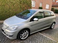Gebraucht Mercedes B160 95 PS (69 kW) 2011 Grau Van / Kleinbus