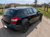 Gebraucht BMW 118 122 PS (89 kW) 2006 Schwarz Kleinwagen