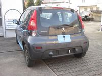 Gebraucht Peugeot 107 68 PS (50 kW) 2010 Blau Kleinwagen