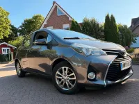 Gebraucht Toyota Yaris Edition-S 69 PS (50 kW) 2016 Grau Kleinwagen