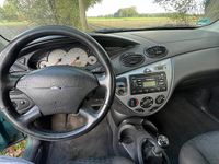 Gebraucht Ford Focus 100 PS (73 kW) 2001 Kleinwagen
