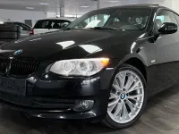 Gebraucht BMW 320 Sport Line 184 PS (135 kW) 2010 Saphirschwarz Coupé