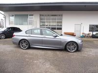 Gebraucht BMW M550 381 PS (280 kW) 2015 Spacegrau metallic Limousine