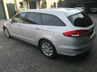 Gebraucht Ford Mondeo 120 PS (88 kW) 2019 Silber Kombi