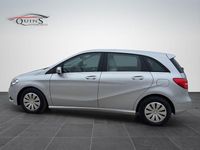 Gebraucht Mercedes B180 122 PS (89 kW) 2012 Silber Van / Kleinbus