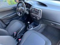 Gebraucht Hyundai i20 Edition 86 PS (63 kW) 2014 Grau Kleinwagen
