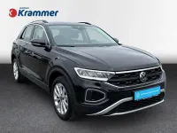 Gebraucht VW T-Roc Life 150 PS (110 kW) 2024 Schwarz SUV