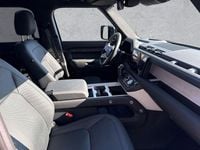 Gebraucht Land Rover Defender SE Dynamic 300 PS (220 kW) 2025 Carpathian grey SUV