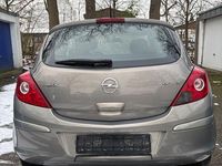 Gebraucht Opel Corsa Selection 69 PS (50 kW) 2013 Braun Kleinwagen