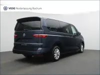 Gebraucht VW Multivan Life 150 PS (110 kW) 2025 Blau Van / Kleinbus